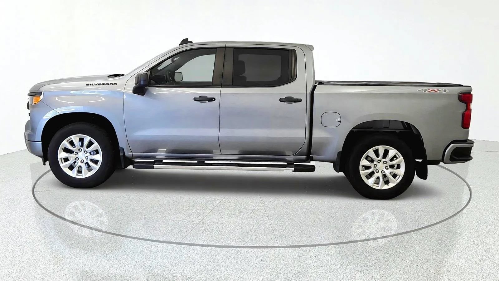 Used 2023 Chevrolet Silverado 1500 Custom w/ LPO, Dark Essentials Package AWD/4WD image 5