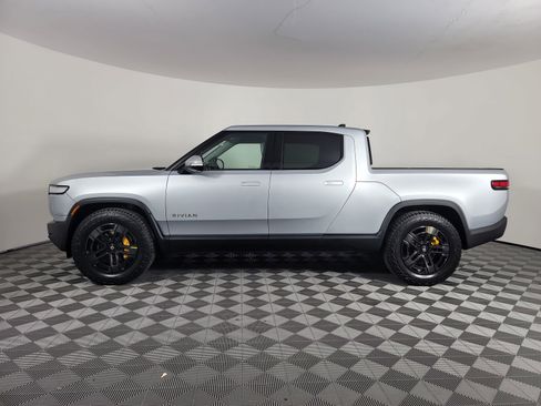 Used 2023 Rivian R1T Adventure image 2