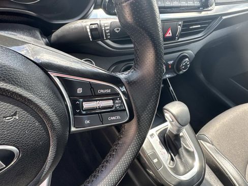 Used 2021 Kia Forte GT-Line image 23