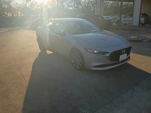 Used 2025 MAZDA MAZDA3 s image 6