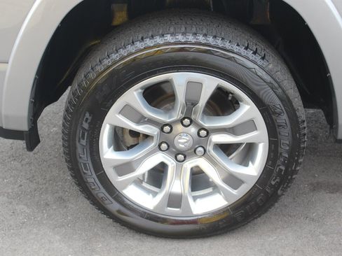 Used 2023 RAM 1500 Limited image 28