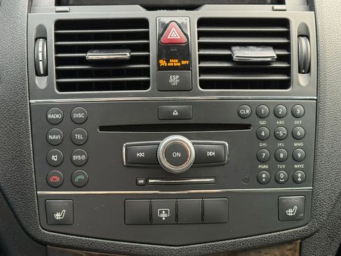 Used 2009 Mercedes-Benz C 63 AMG Sedan image 31