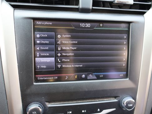 Used 2014 Ford Fusion SE w/ Equipment Group 202A FWD image 25