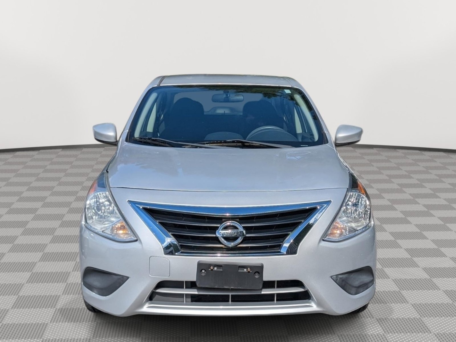 Used 2017 Nissan Versa S FWD image 8