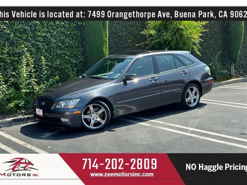 Used 2004 Lexus IS 300 SportCross image 11