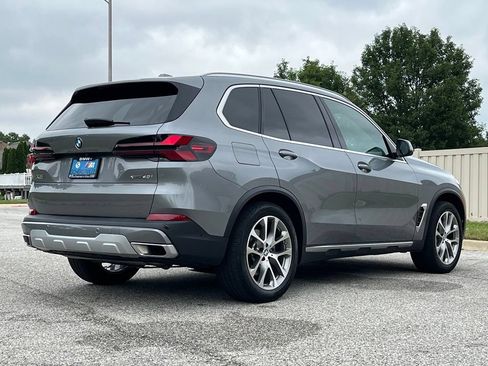 Used 2024 BMW X5 xDrive40i w/ Premium Package AWD/4WD image 7