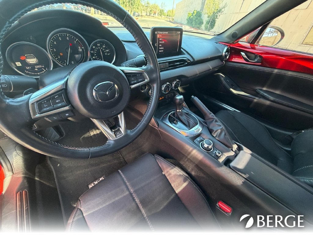 Used 2022 MAZDA MX-5 Miata Grand Touring RWD image 38