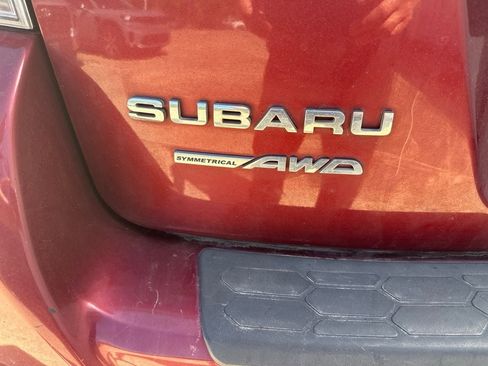 Used 2019 Subaru Crosstrek 2.0i Premium w/ Moonroof Package AWD/4WD image 3