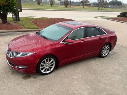 Used 2014 Lincoln MKZ w/ Equipment Group 102A Reserve