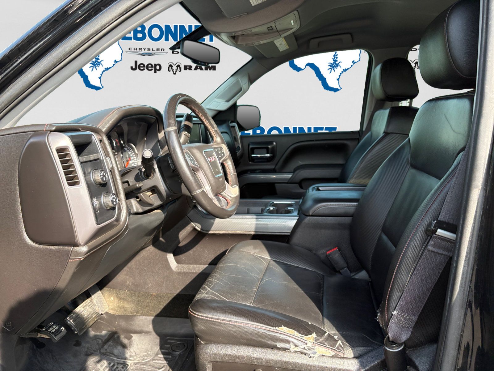 Used 2014 GMC Sierra 1500 SLT w/ All-Terrain Package AWD/4WD image 11