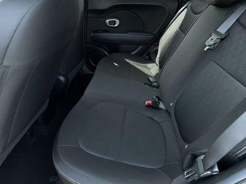 Used 2017 Kia Soul w/ Convenience Package FWD image 19