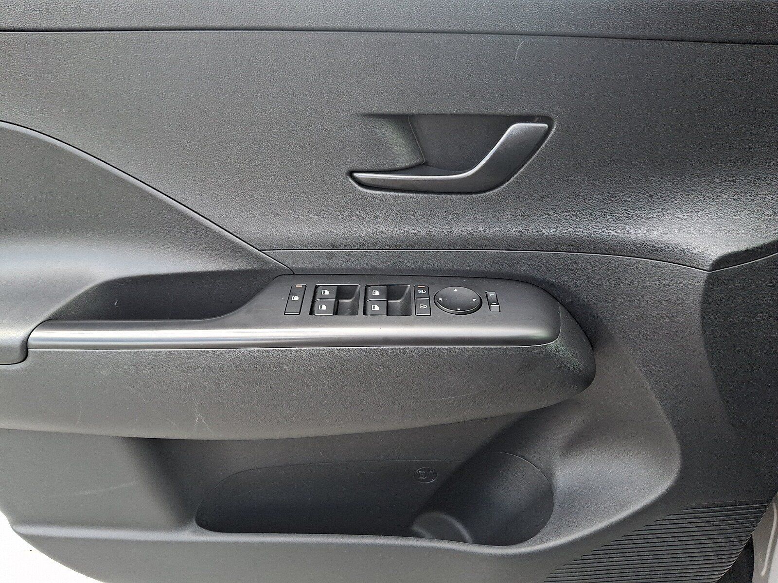 Certified 2024 Hyundai Kona SEL FWD image 13