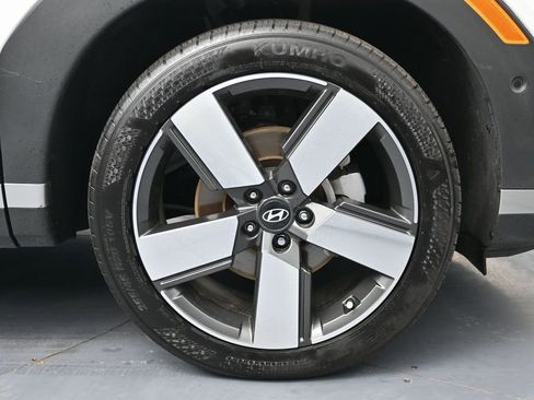 Used 2024 Hyundai Santa Fe Limited image 15