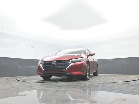 Used 2025 Nissan Sentra SV w/ SV Premium Package image 35