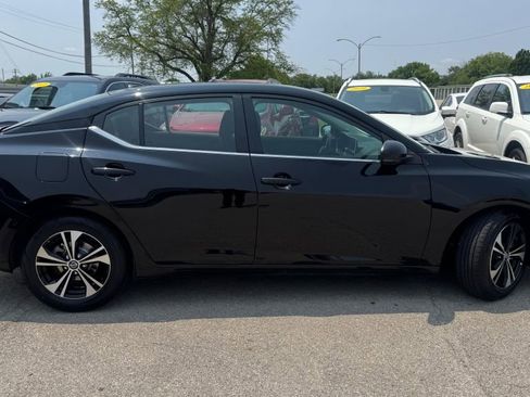 Used 2022 Nissan Sentra SV image 8