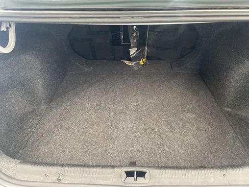 Used 2015 Chrysler 200 C w/ Navigation & Sound Group I image 10