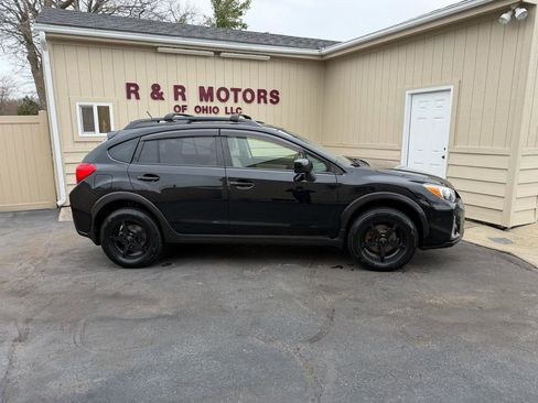 Used 2016 Subaru Crosstrek 2.0i Premium image 2