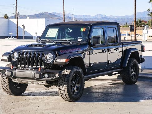 Certified 2022 Jeep Gladiator Mojave w/ Cold Weather Group image 4
