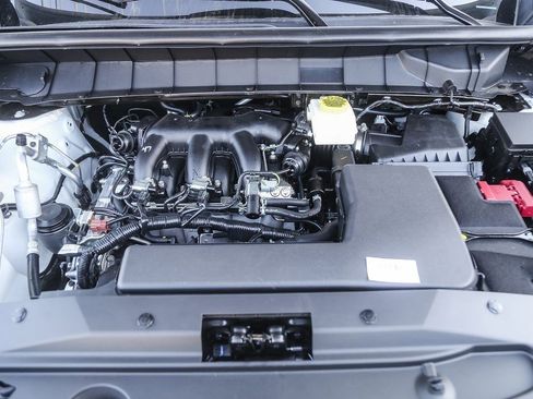 New 2026 Nissan Pathfinder SV FWD image 13
