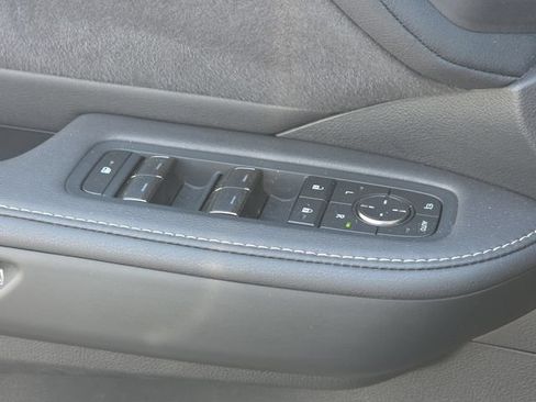 Used 2024 Lexus TX 500h AWD w/ Technology Package image 31