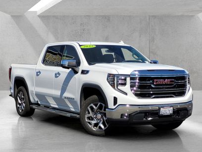 Used 2023 GMC Sierra 1500 SLT w/ SLT Premium Plus Package