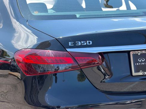 Used 2022 Mercedes-Benz E 350 4MATIC Sedan image 18