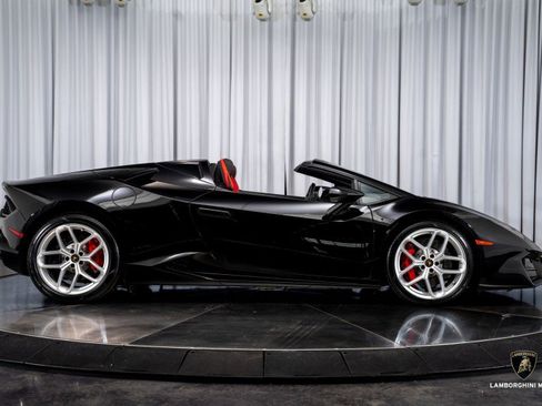 Used 2019 Lamborghini Huracan LP 580-2 image 20