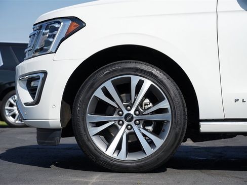 Used 2021 Ford Expedition Platinum image 11