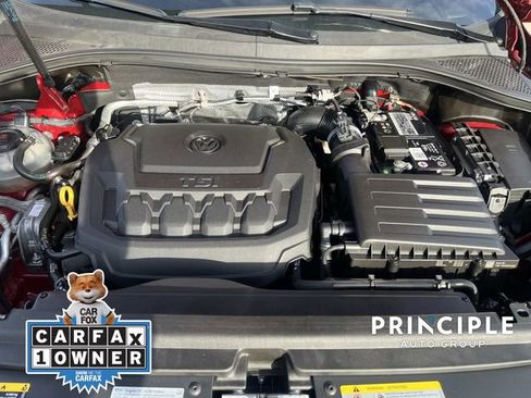 Certified 2021 Volkswagen Tiguan SE image 35