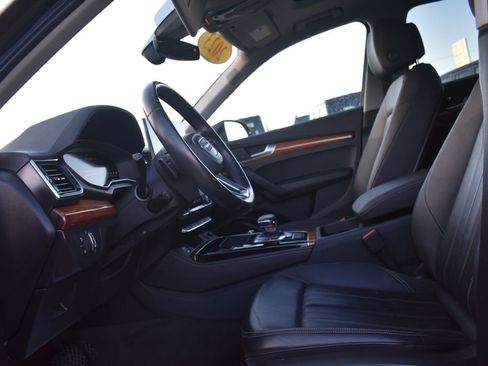 Used 2023 Audi Q5 2.0T Premium Plus image 31