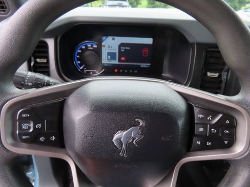 Used 2023 Ford Bronco 2-Door image 13