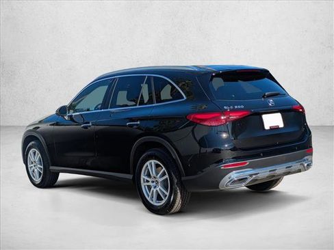 Certified 2025 Mercedes-Benz GLC 300 image 11