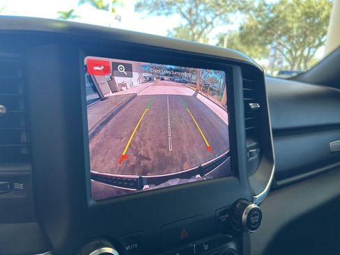 Used 2024 RAM 1500 Big Horn image 9