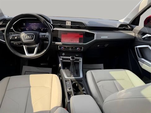 Used 2020 Audi Q3 2.0T Premium Plus w/ Premium Plus Package AWD/4WD image 30