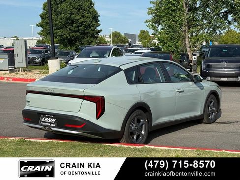 New 2026 Kia K4 FWD image 7