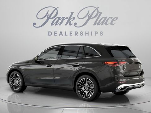 Used 2026 Mercedes-Benz GLC 300 4MATIC image 16
