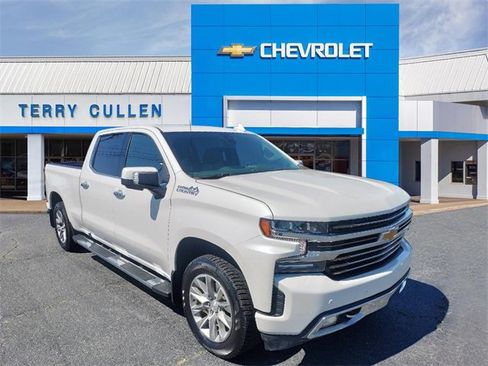 Used 2022 Chevrolet Silverado 1500 High Country image 1