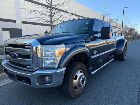 Used 2016 Ford F350 Lariat w/ Lariat Ultimate Package AWD/4WD image 4