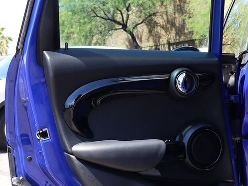 Used 2019 MINI Cooper S FWD image 29