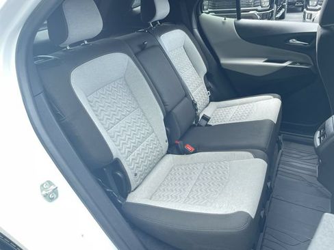 Certified 2024 Chevrolet Equinox LS w/ LS Convenience Package FWD image 25