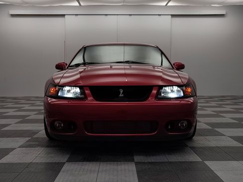 Used 2003 Ford Mustang Cobra image 3