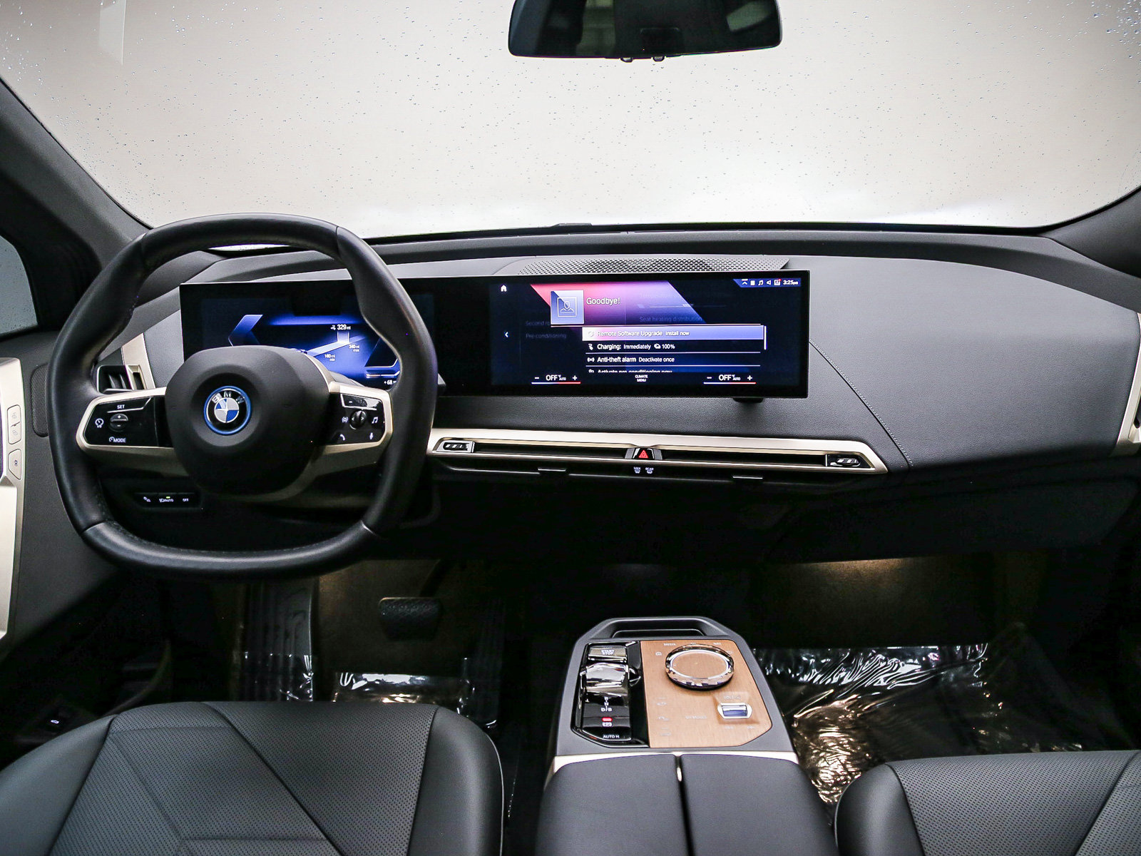 Certified 2023 BMW iX xDrive50 w/ Premium Package AWD/4WD image 13