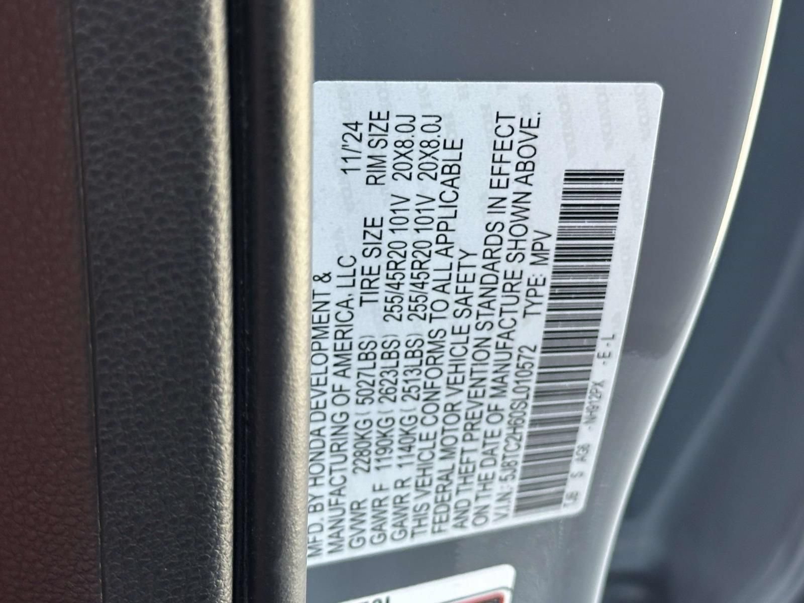 Used 2025 Acura RDX w/ Advance Package AWD/4WD image 25