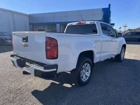 Used 2020 Chevrolet Colorado LT w/ Safety Package image 4