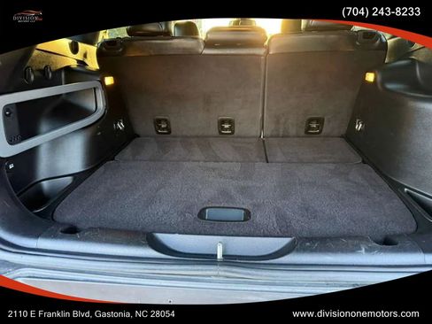 Used 2015 Jeep Cherokee Trailhawk w/ Comfort/Convenience Group image 12