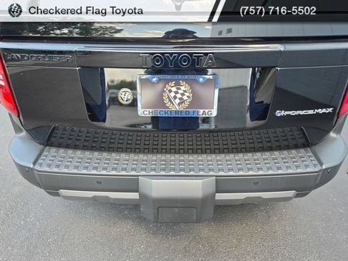 Used 2024 Toyota Land Cruiser w/ Premium Package AWD/4WD image 13