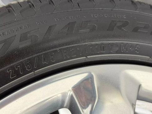 Used 2020 Ford Explorer Platinum w/ Premium Technology Package image 67