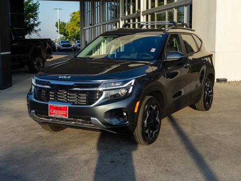 New 2026 Kia Seltos S image 3