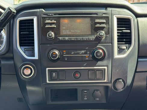 Used 2017 Nissan Titan S RWD image 22