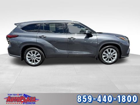 Used 2020 Toyota Highlander Limited AWD/4WD image 9